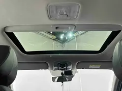 2022 Hyundai Elantra 1.5L CVT LUX Premium, белый — фото 14