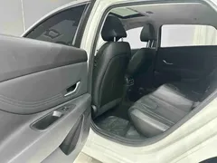 2022 Hyundai Elantra 1.5L CVT LUX Premium, белый — фото 16