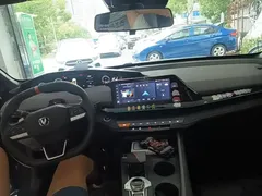 2022 Changan UNI-V 1.5T Premium, зелёный — фото 6