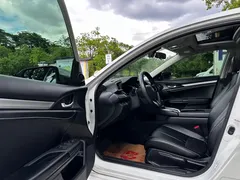 2019 Honda Civic 220TURBO CVT V, белый — фото 7