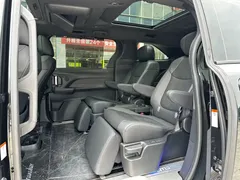 2023 Toyota Granvia 2.5L Hybrid Flagship VIP, чёрный — фото 11