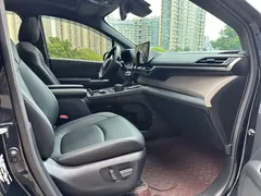 2023 Toyota Granvia 2.5L Hybrid Flagship VIP, чёрный — фото 15