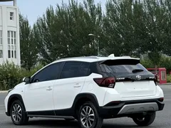 2022 Toyota Yaris L Zhixuan X 1.5L CVT Luxury Plus, белый — фото 4