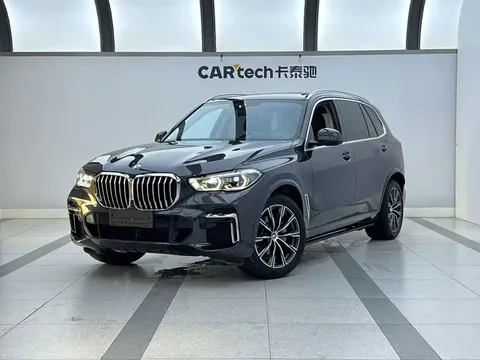 2022 BMW X5 30Li M