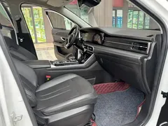2022 Jetour X90 Zilong 2.0T DCT 7-seat, белый — фото 19