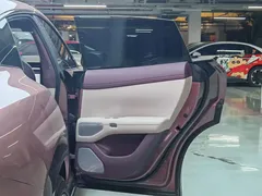 2025 Xiaomi YU7 4WD Max — фото 14