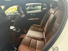 2024 Volvo S60 B4 Luxury, белый — фото 6