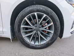 2023 Geely Preface 2.0TD Luxury, белый — фото 11
