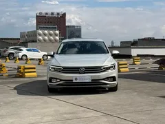 2020 Volkswagen Magotan 330TSI DSG — фото 2