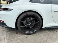 2020 Porsche 911 Carrera 3.0T, белый — фото 17