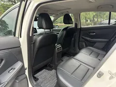 2022 Nissan Sylphy 1.6L XL CVT, белый — фото 9
