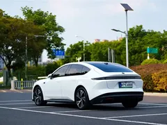 2022 Nio ET5 75kWh, белый — фото 4