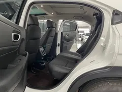 2023 Honda Vezel 1.5L CVT, белый — фото 6