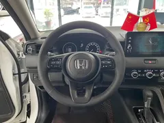 2023 Honda Vezel 1.5L CVT, белый — фото 9