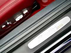 2021 Porsche 718 Boxster 2.5T 25th Anniversary — фото 7
