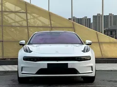 2022 Zeekr 001 Long Range Dual Motor WE EV, белый — фото 2