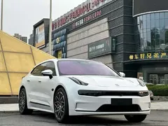 2022 Zeekr 001 Long Range Dual Motor WE EV, белый — фото 3