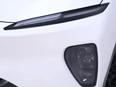 2023 Nio ES8 100kWh Signature, белый — фото 4