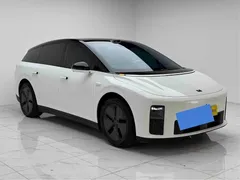 2025 Li Auto i6 2WD Standard, белый — фото 3