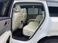 2025 Li Auto i6 2WD Standard, белый — фото 9