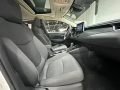 2021 Toyota Corolla TNGA 1.5L CVT Elite, белый — фото 14