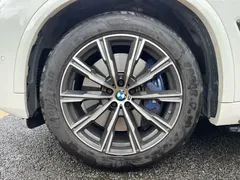 2019 BMW X5 xDrive40i M, белый — фото 10