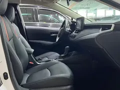 2023 Toyota Corolla 1.2T Pioneer, белый — фото 17