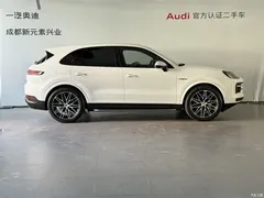 2024 Porsche Cayenne New Energy Cayenne E-Hybrid 2.0T, белый — фото 3