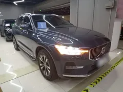 2024 Volvo XC60 4WD Luxury, синий — фото 4