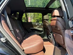 2022 BMW X5 40Li Premium M Sport Package, чёрный — фото 23