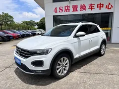 2022 Volkswagen T-Roc 280TSI DSG 2WD PLUS, белый — фото 1