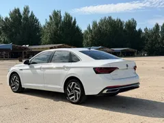 2023 Volkswagen Sagitar 280TSI DSG Plus, белый — фото 4