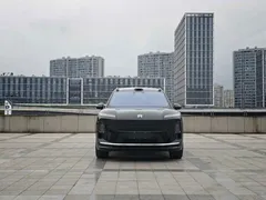 2026 Nio ES8 6-seat Executive Signature, чёрный — фото 2