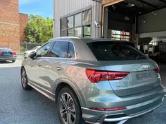 2022 Audi Q3 40 TFSI, зелёный — фото 7