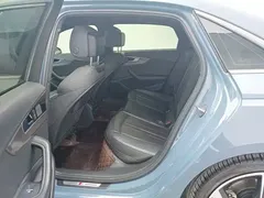 2022 Audi A4L 40 TFSI quattro RS, синий — фото 7