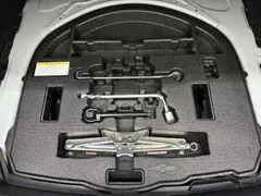 2022 Toyota Levin 185T CVT Sport, белый — фото 12