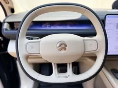 2026 Nio ES8 6-seat Executive Signature, зелёный — фото 35