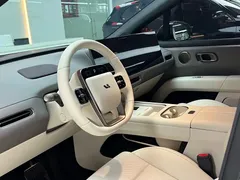 2025 Li Auto i6 2WD Standard, белый — фото 7