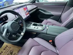 2024 Xiaomi SU7 RWD Long Range Smart Driving, синий — фото 3