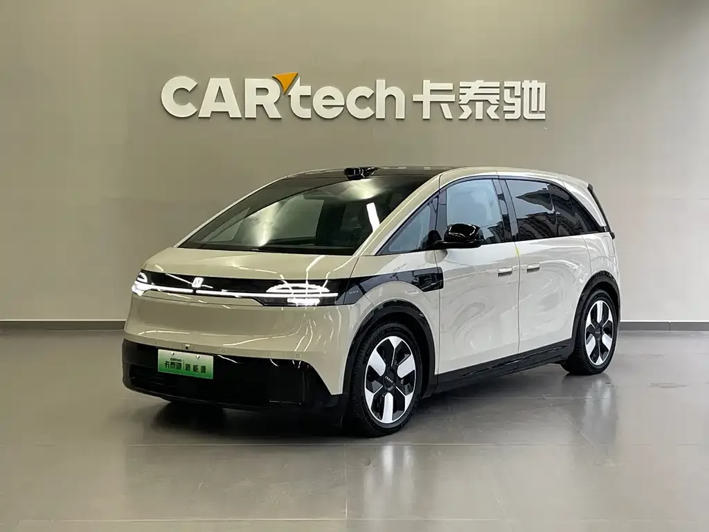 2025 Zeekr Mix Smart Driving