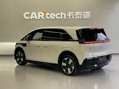 2025 Zeekr Mix Smart Driving, белый — фото 6