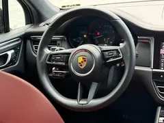 2022 Porsche Macan 2.0T — фото 11