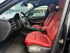 2022 Porsche Macan 2.0T — фото 12