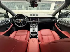 2022 Porsche Macan 2.0T — фото 16