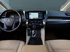 2021 Toyota Alphard Hybrid 2.5L Premium, белый — фото 13