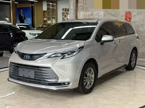 2021 Toyota Sienna 2.5L Hybrid Luxury