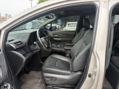 2021 Toyota Sienna 2.5L Hybrid Luxury — фото 7