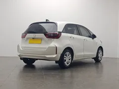 2021 Honda Fit 1.5L CVT, белый — фото 3