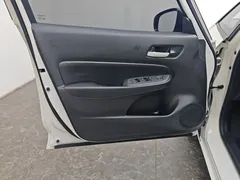 2021 Honda Fit 1.5L CVT, белый — фото 18