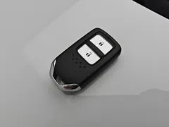 2021 Honda Fit 1.5L CVT, белый — фото 20